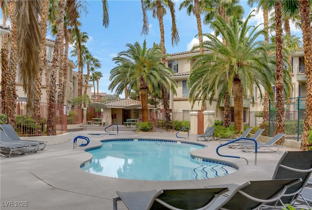 7119 Durango, Las Vegas, NV 89113