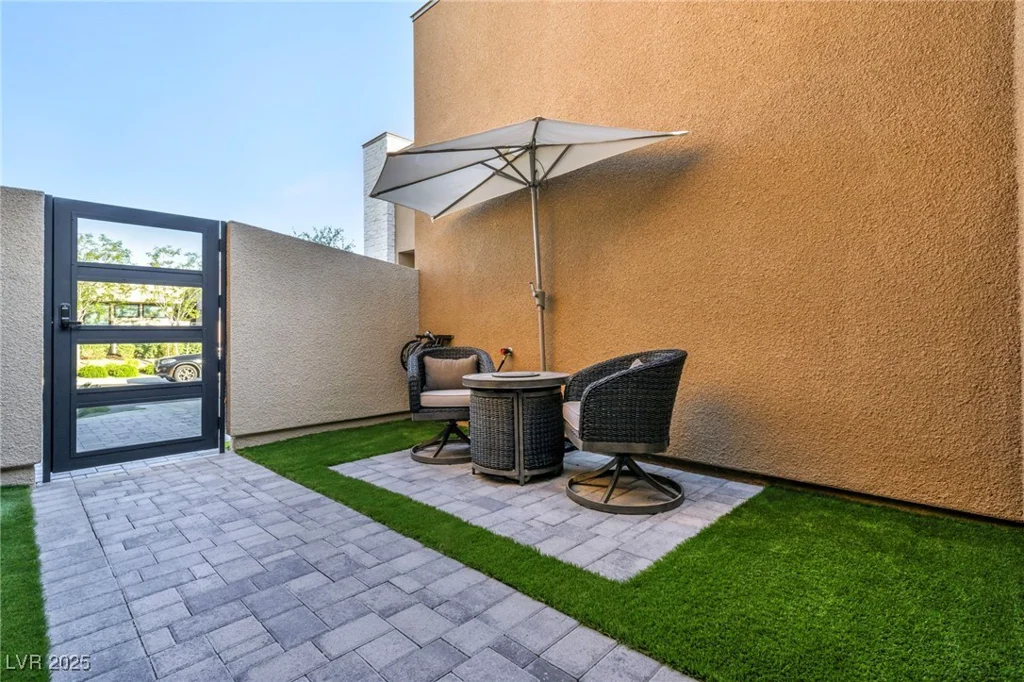 819 Bolide, Las Vegas, NV 89138