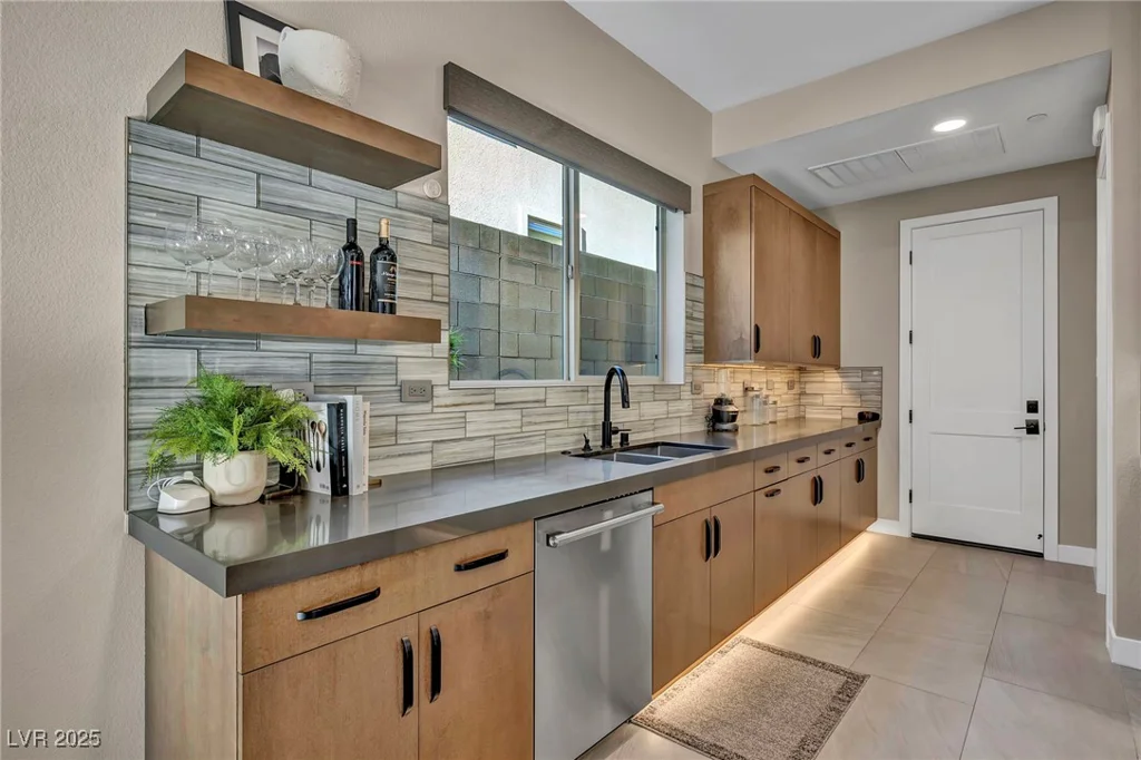 819 Bolide, Las Vegas, NV 89138