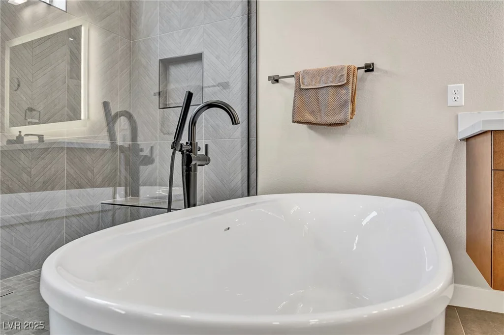 819 Bolide, Las Vegas, NV 89138