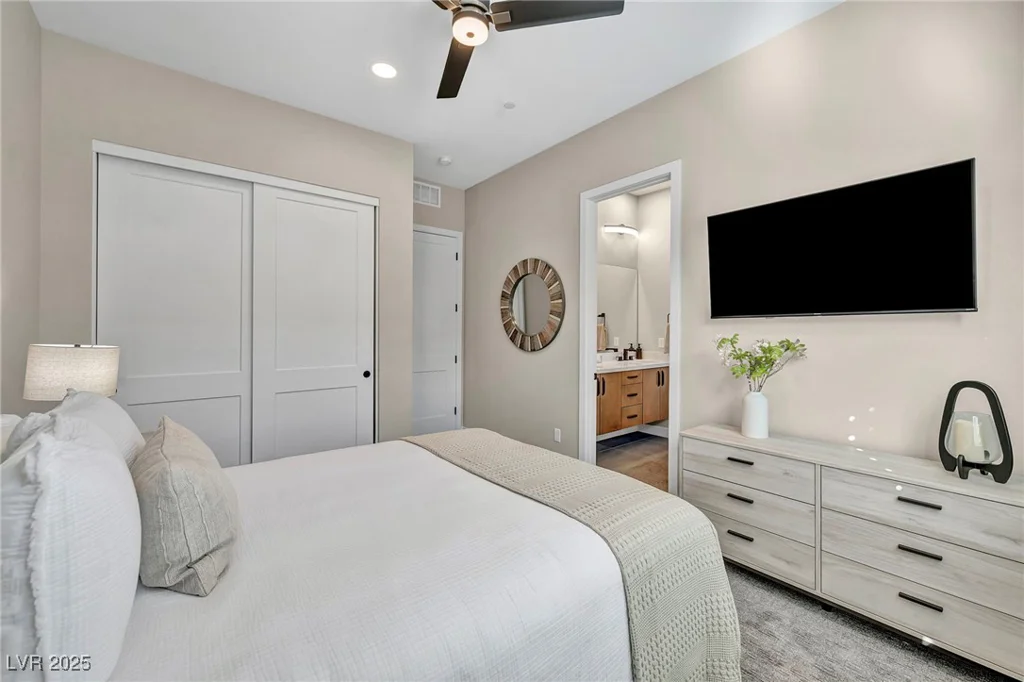 819 Bolide, Las Vegas, NV 89138