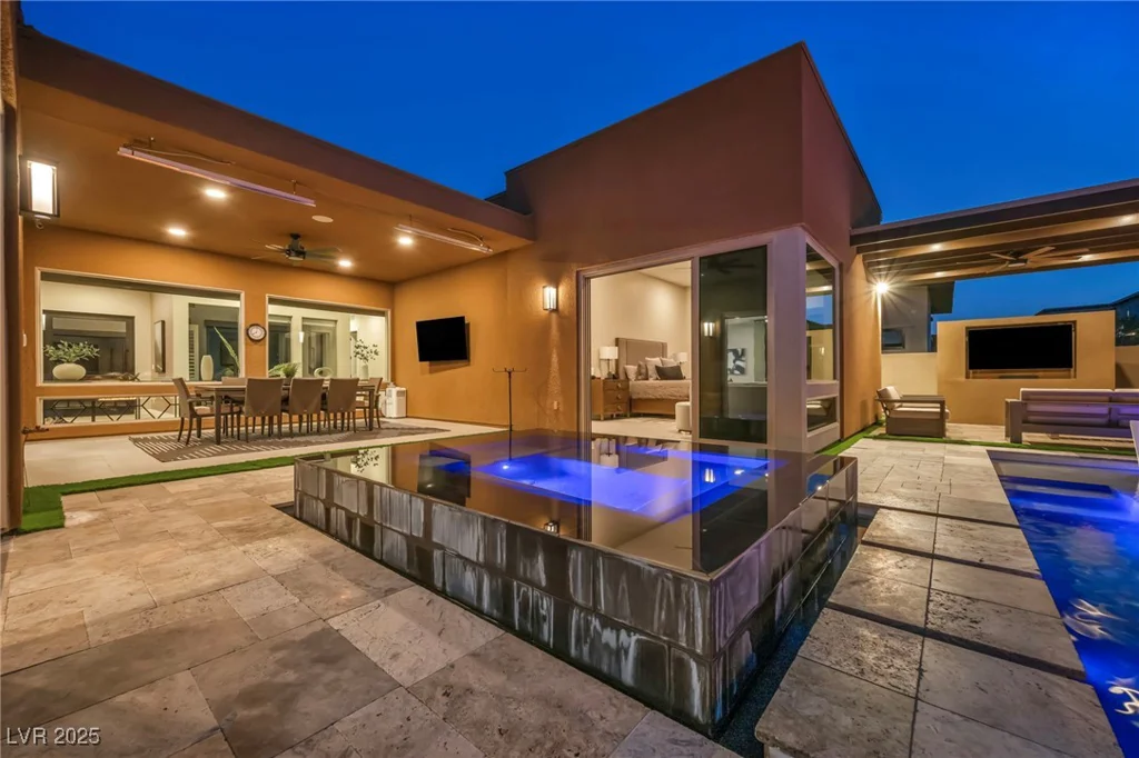 819 Bolide, Las Vegas, NV 89138