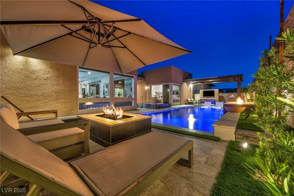 819 Bolide, Las Vegas, NV 89138