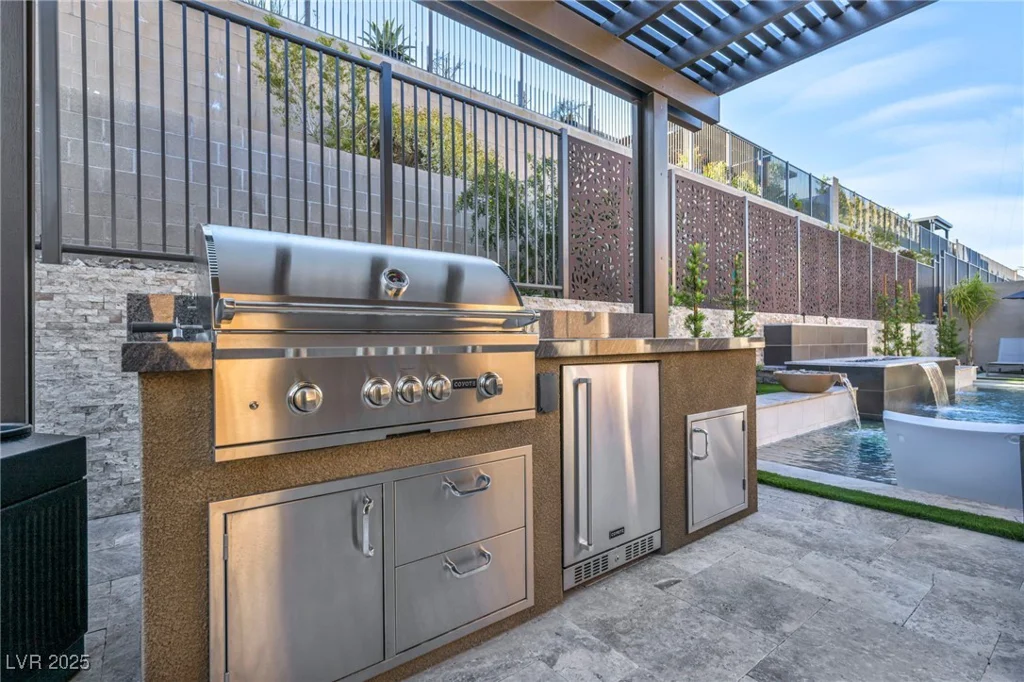 819 Bolide, Las Vegas, NV 89138