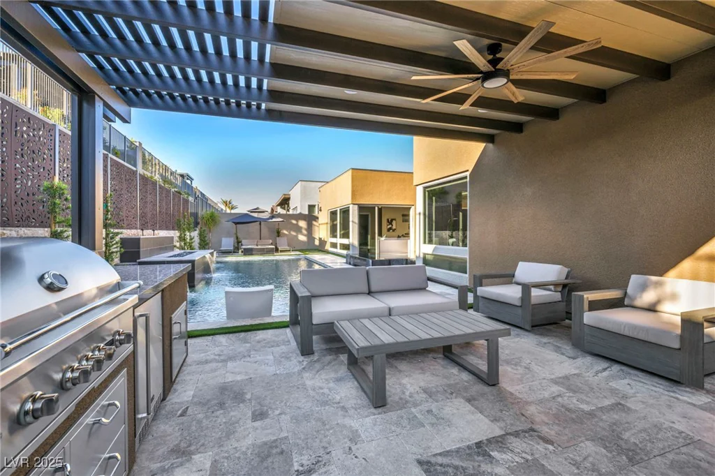 819 Bolide, Las Vegas, NV 89138