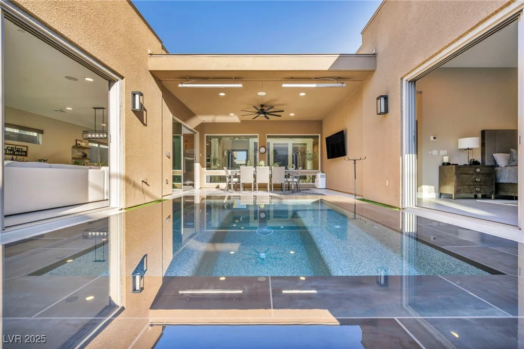 819 Bolide, Las Vegas, NV 89138