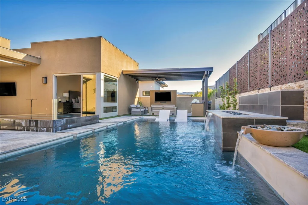 819 Bolide, Las Vegas, NV 89138