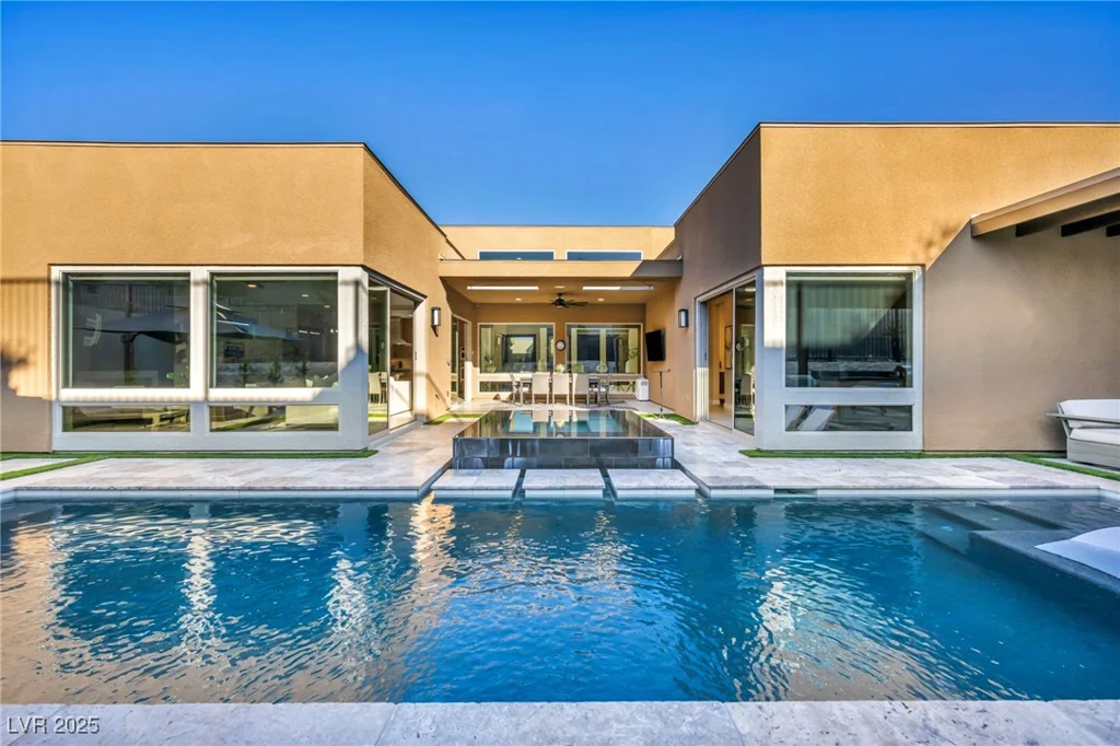 819 Bolide, Las Vegas, NV 89138
