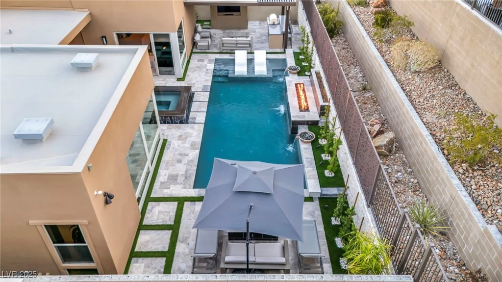 819 Bolide, Las Vegas, NV 89138