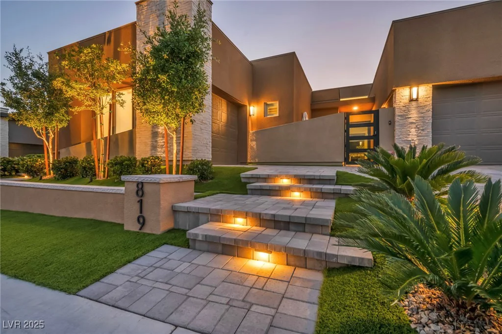 819 Bolide, Las Vegas, NV 89138