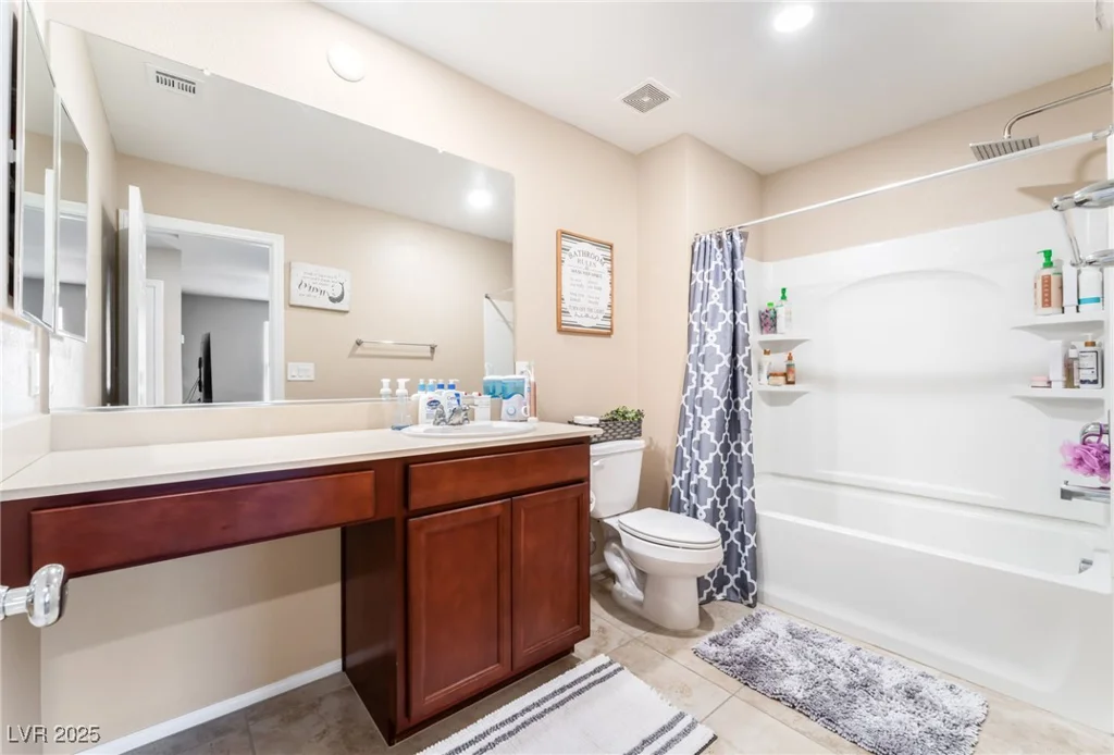 6650 Drusilla, North Las Vegas, NV 89084