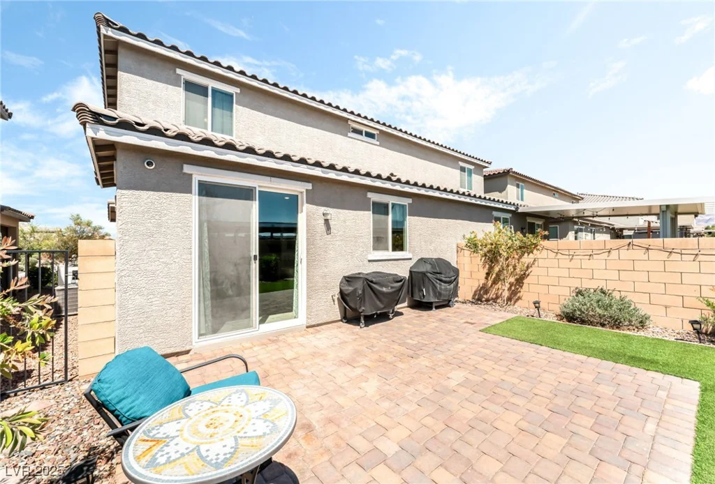 6650 Drusilla, North Las Vegas, NV 89084