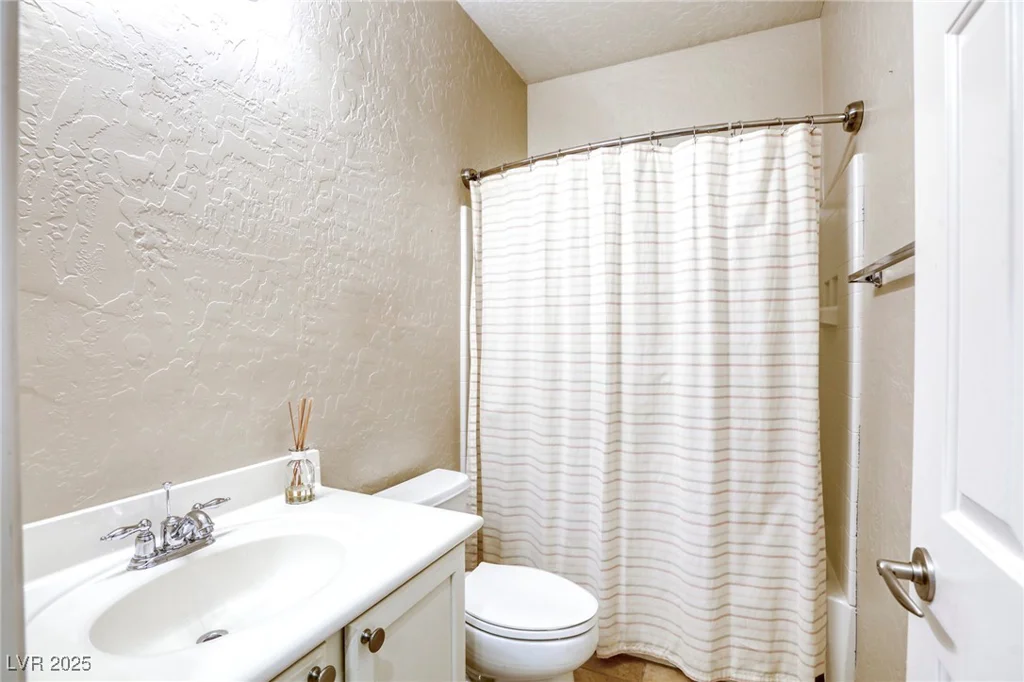 4124 Gliding Gulls, North Las Vegas, NV 89084