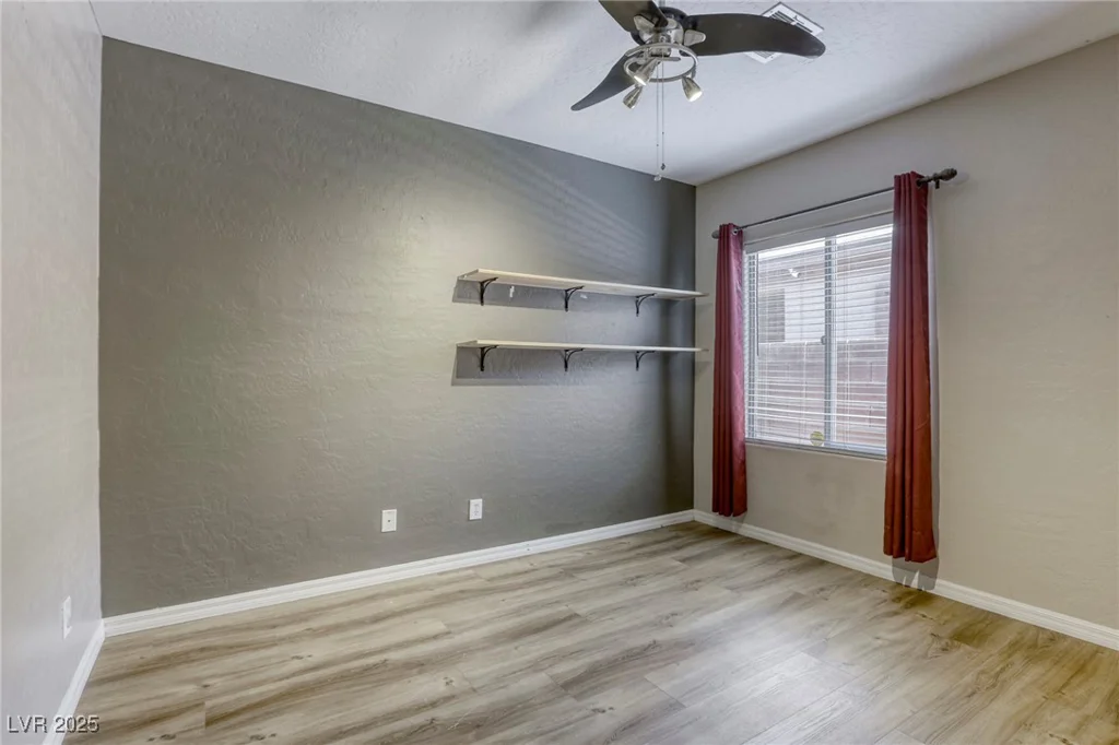 4124 Gliding Gulls, North Las Vegas, NV 89084