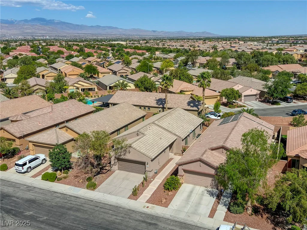 4124 Gliding Gulls, North Las Vegas, NV 89084