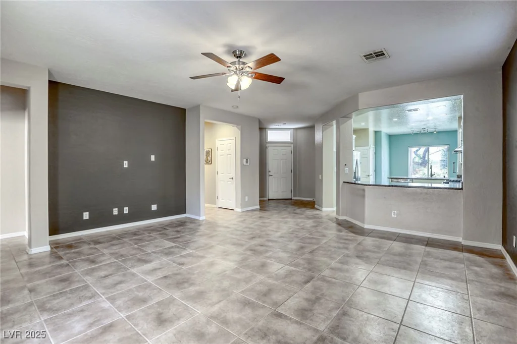 4124 Gliding Gulls, North Las Vegas, NV 89084