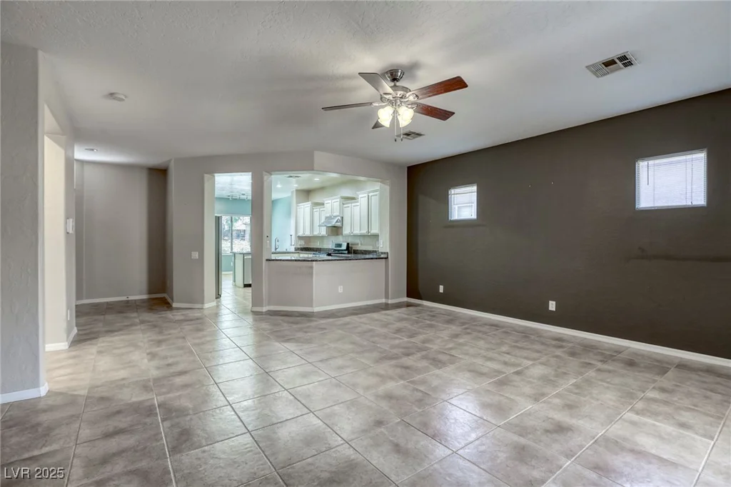 4124 Gliding Gulls, North Las Vegas, NV 89084