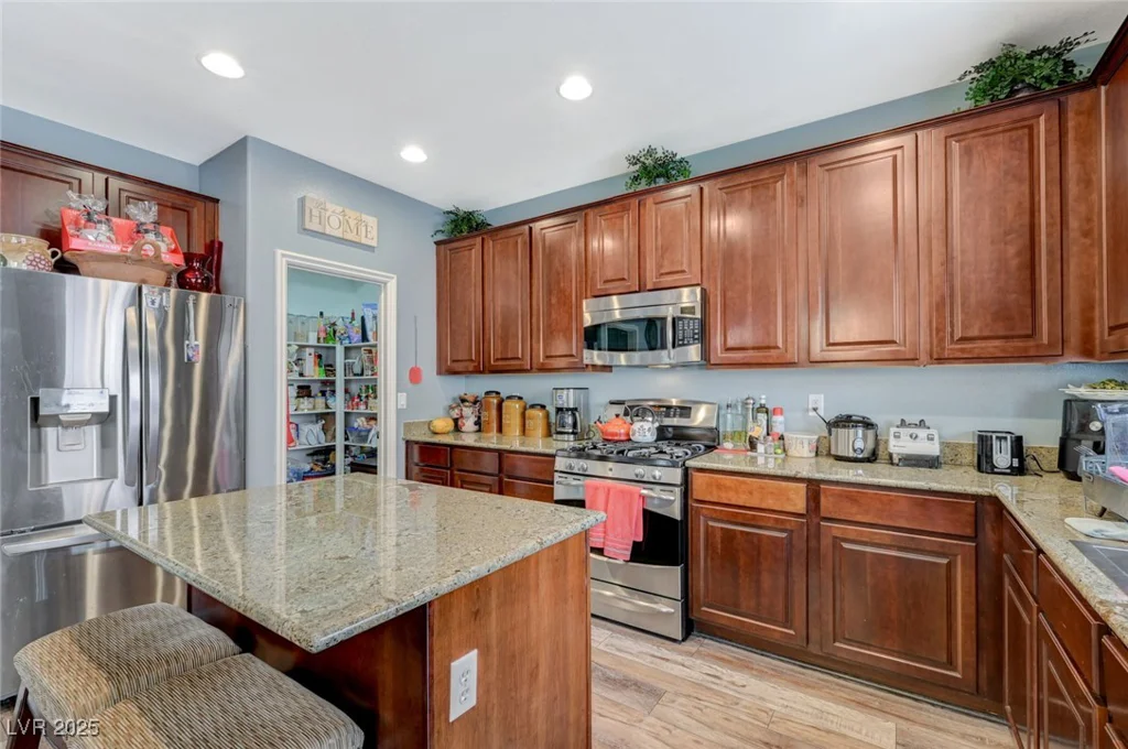 7651 Anatolian, Las Vegas, NV 89166