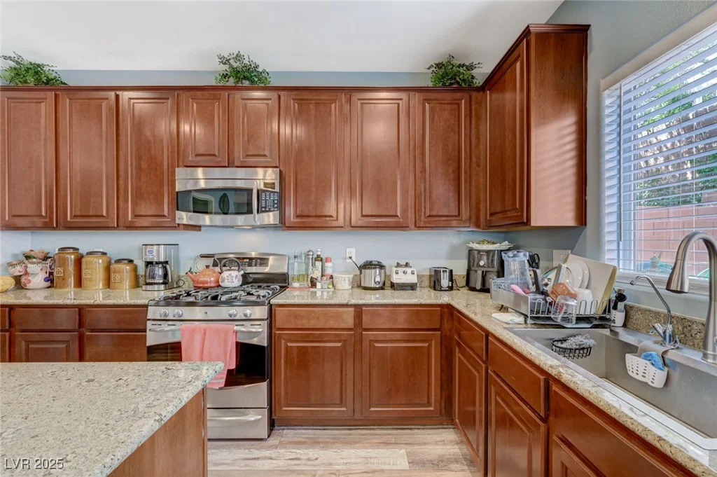 7651 Anatolian, Las Vegas, NV 89166