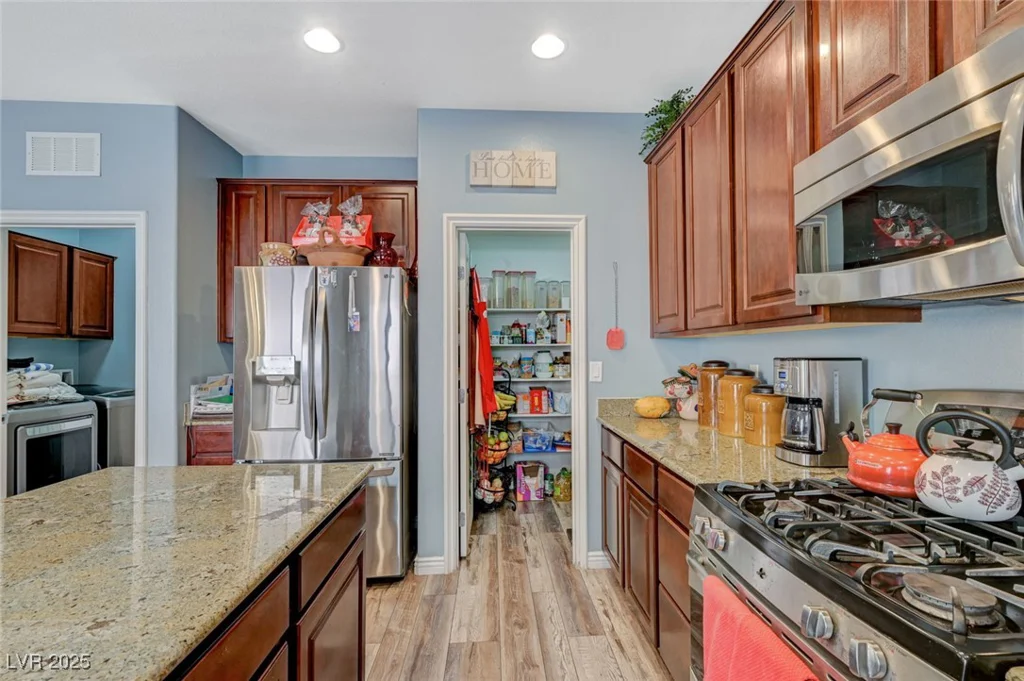 7651 Anatolian, Las Vegas, NV 89166