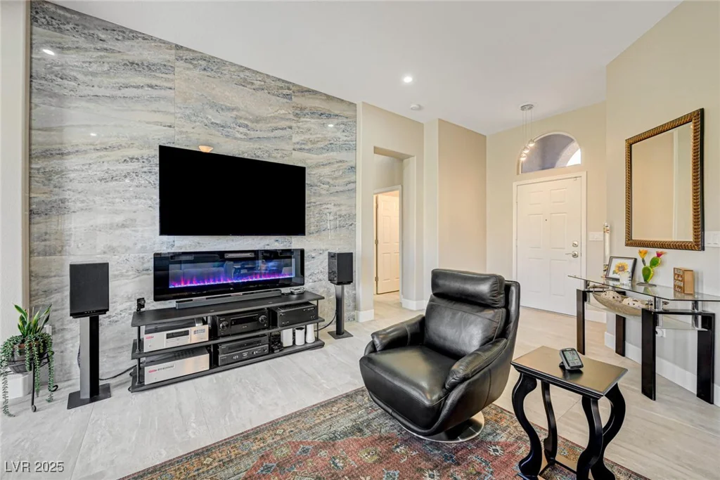 2625 Youngdale, Las Vegas, NV 89134