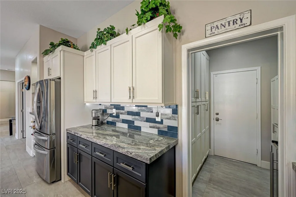 2625 Youngdale, Las Vegas, NV 89134