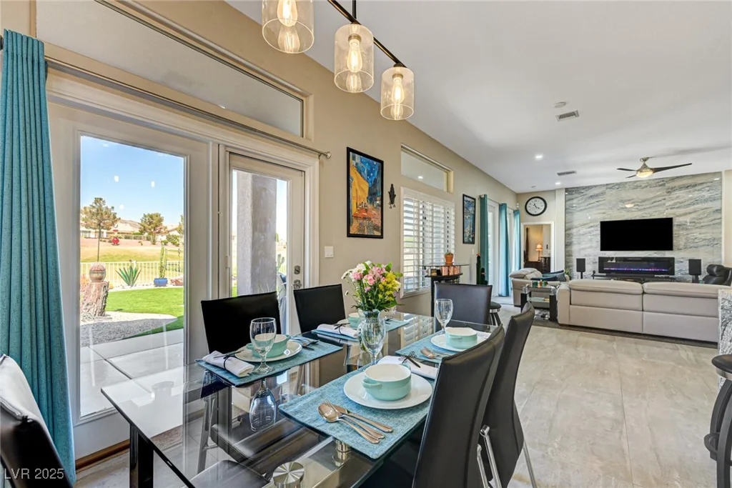 2625 Youngdale, Las Vegas, NV 89134