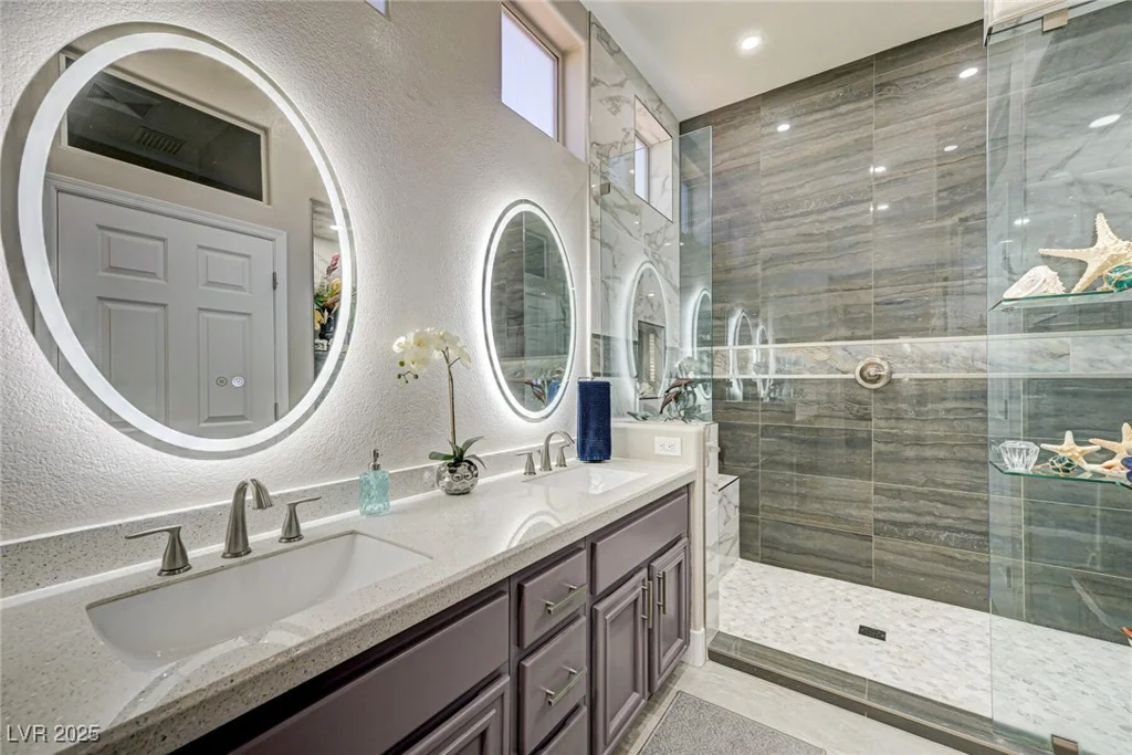 2625 Youngdale, Las Vegas, NV 89134