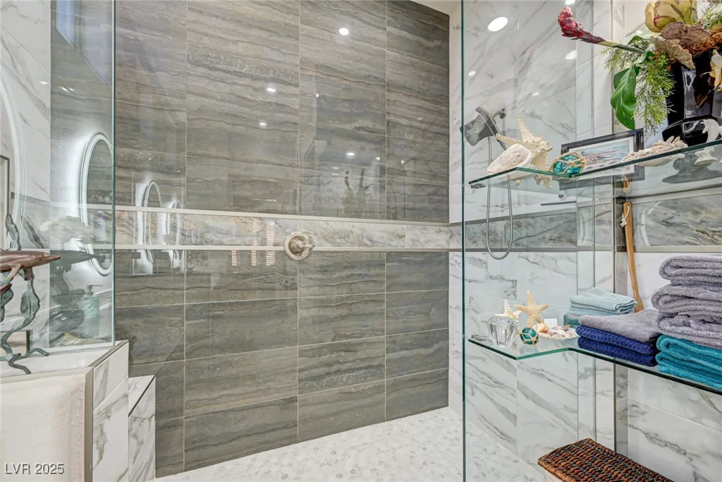 2625 Youngdale, Las Vegas, NV 89134