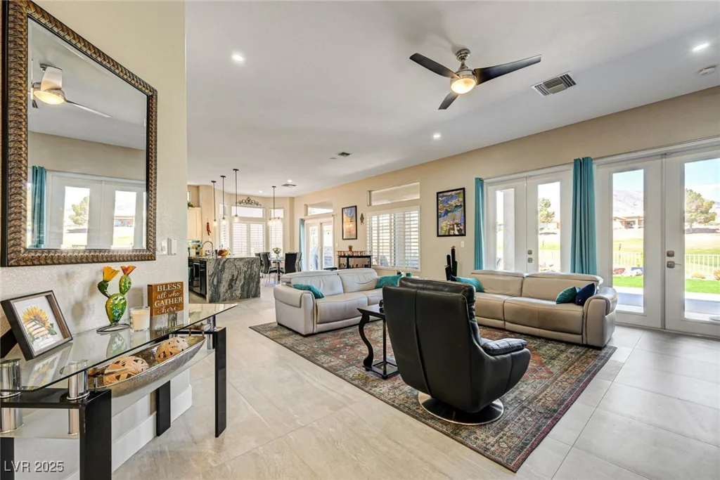 2625 Youngdale, Las Vegas, NV 89134