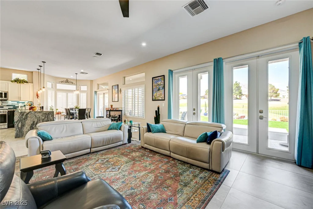 2625 Youngdale, Las Vegas, NV 89134