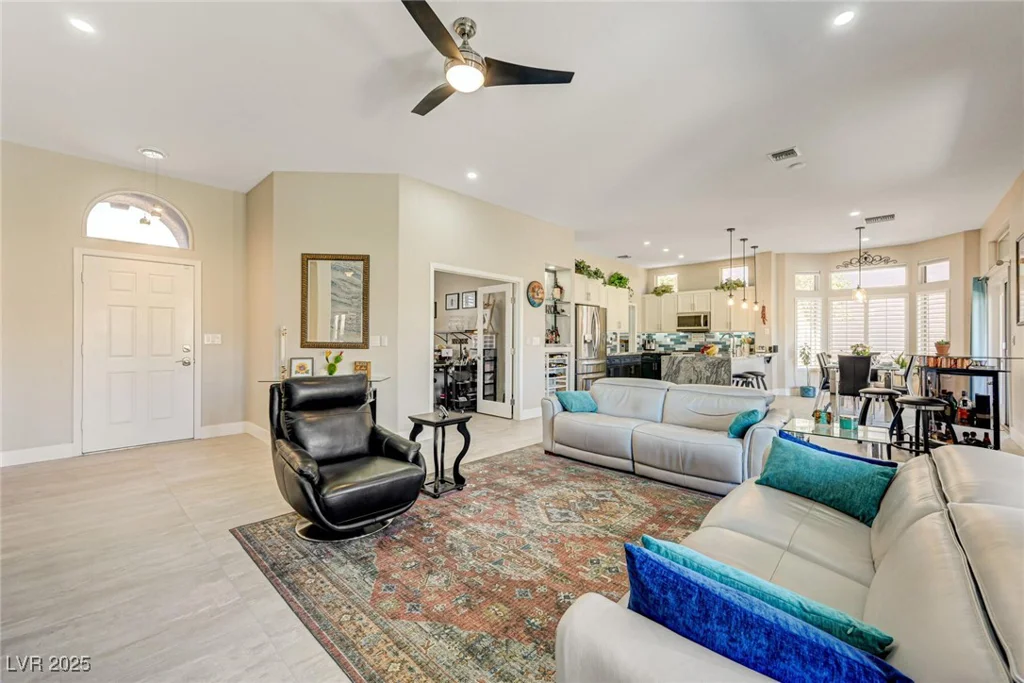 2625 Youngdale, Las Vegas, NV 89134