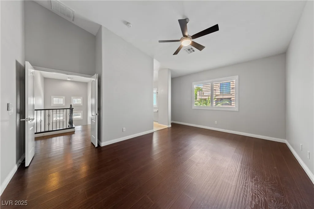 8029 Chablis Bay, Las Vegas, NV 89131