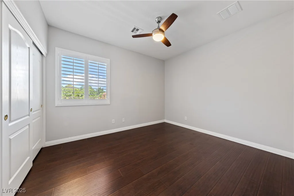 8029 Chablis Bay, Las Vegas, NV 89131