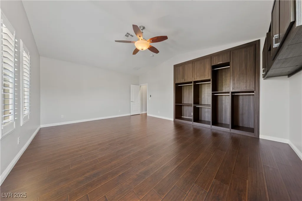 8029 Chablis Bay, Las Vegas, NV 89131