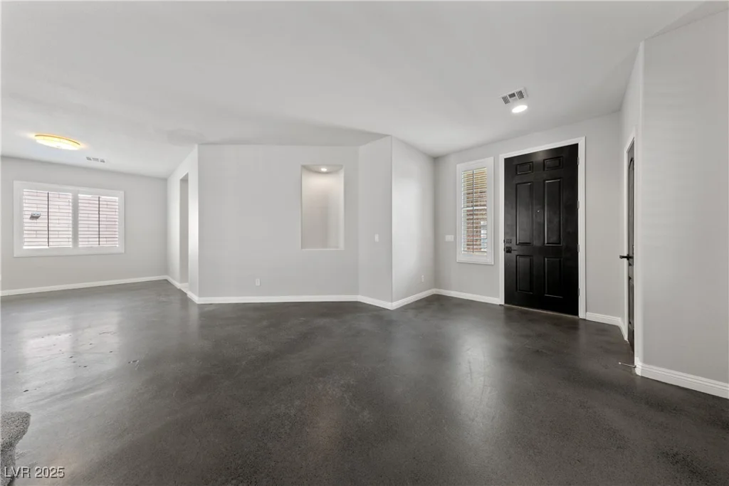 8029 Chablis Bay, Las Vegas, NV 89131