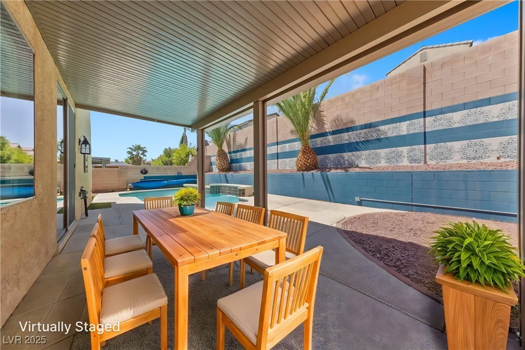 8029 Chablis Bay, Las Vegas, NV 89131