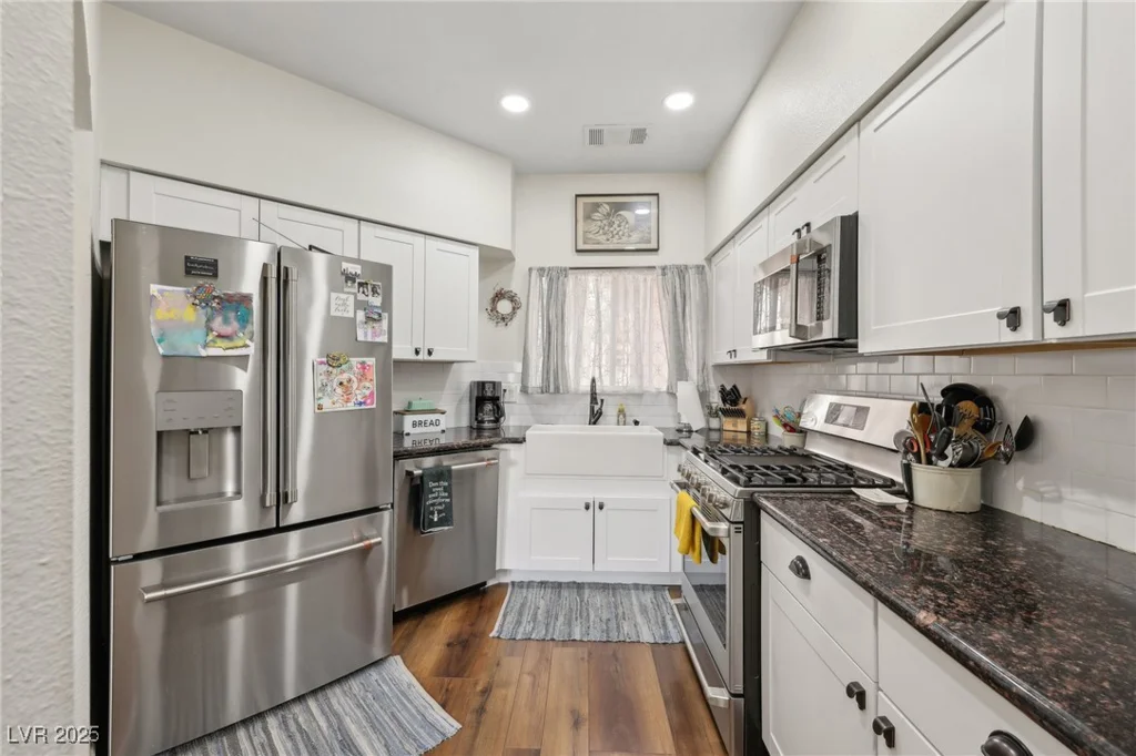 2809 Du Barry Manor, Las Vegas, NV 89108