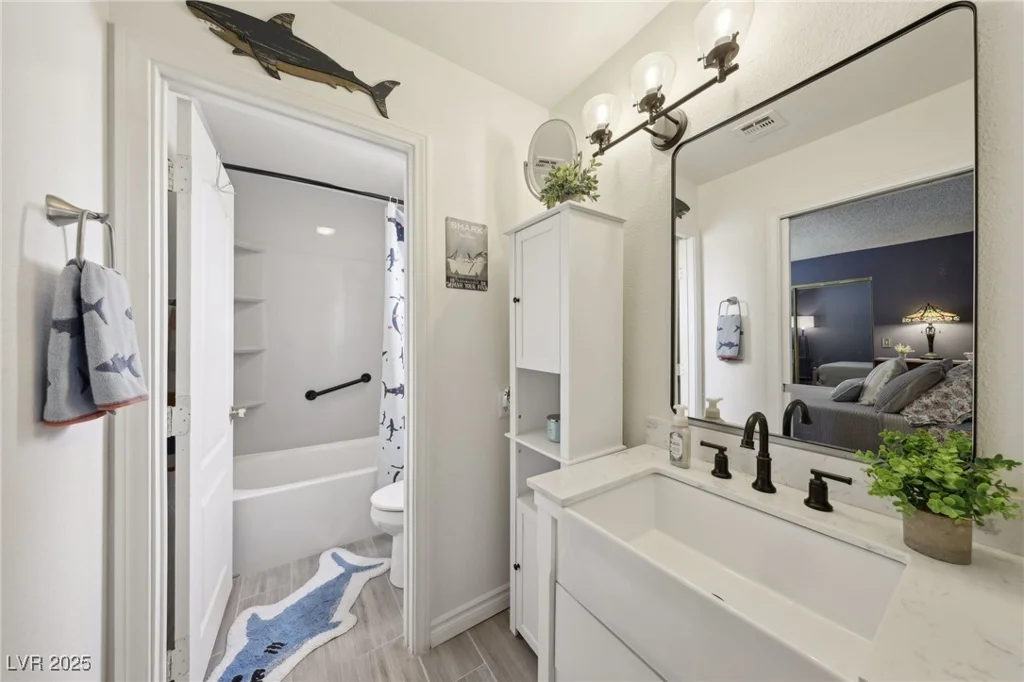 2809 Du Barry Manor, Las Vegas, NV 89108