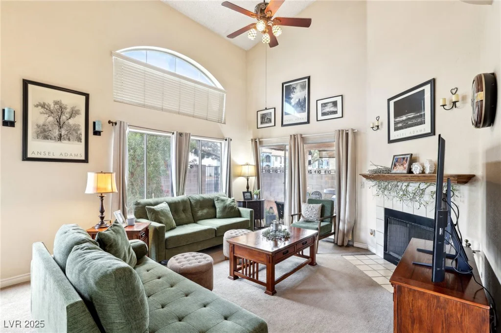 2809 Du Barry Manor, Las Vegas, NV 89108