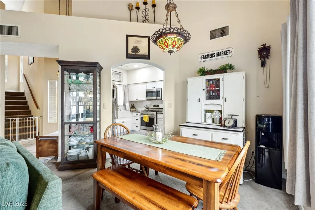2809 Du Barry Manor, Las Vegas, NV 89108