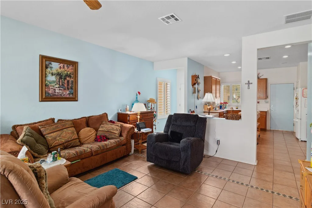 7934 Kiskadee, North Las Vegas, NV 89084