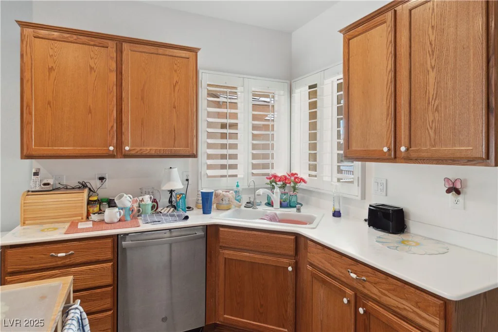 7934 Kiskadee, North Las Vegas, NV 89084