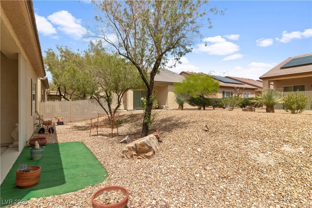 7934 Kiskadee, North Las Vegas, NV 89084