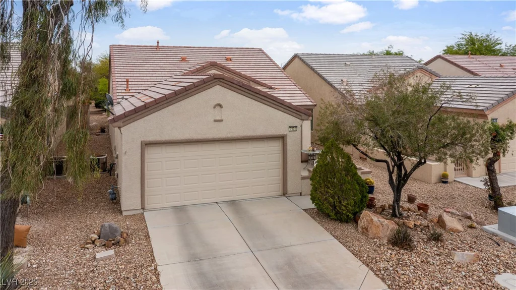 7934 Kiskadee, North Las Vegas, NV 89084