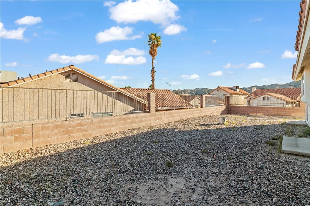 2285 Carved Canyon, Laughlin, NV 89029