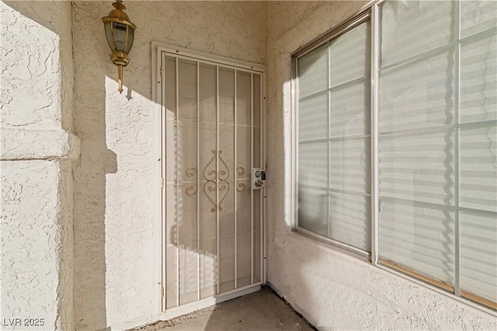 2285 Carved Canyon, Laughlin, NV 89029