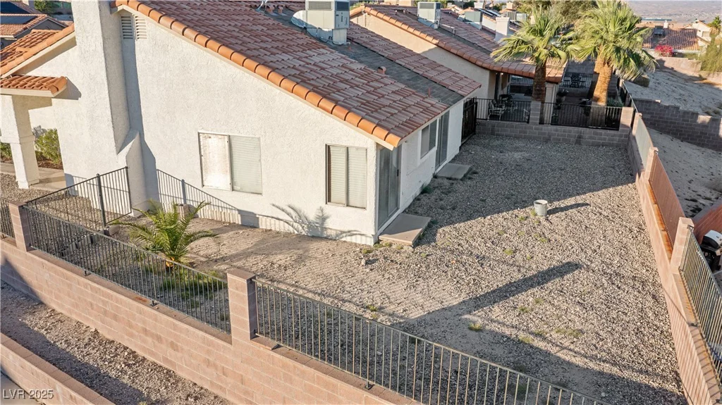 2285 Carved Canyon, Laughlin, NV 89029