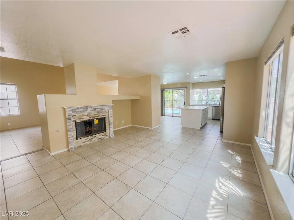 7840 Millhopper, Las Vegas, NV 89128