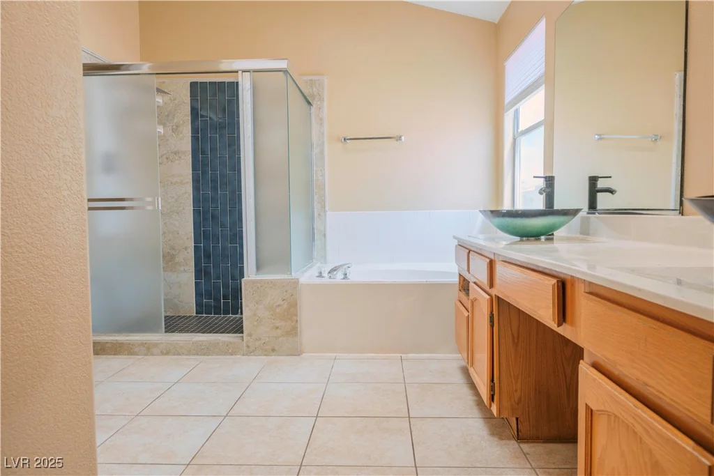 7840 Millhopper, Las Vegas, NV 89128